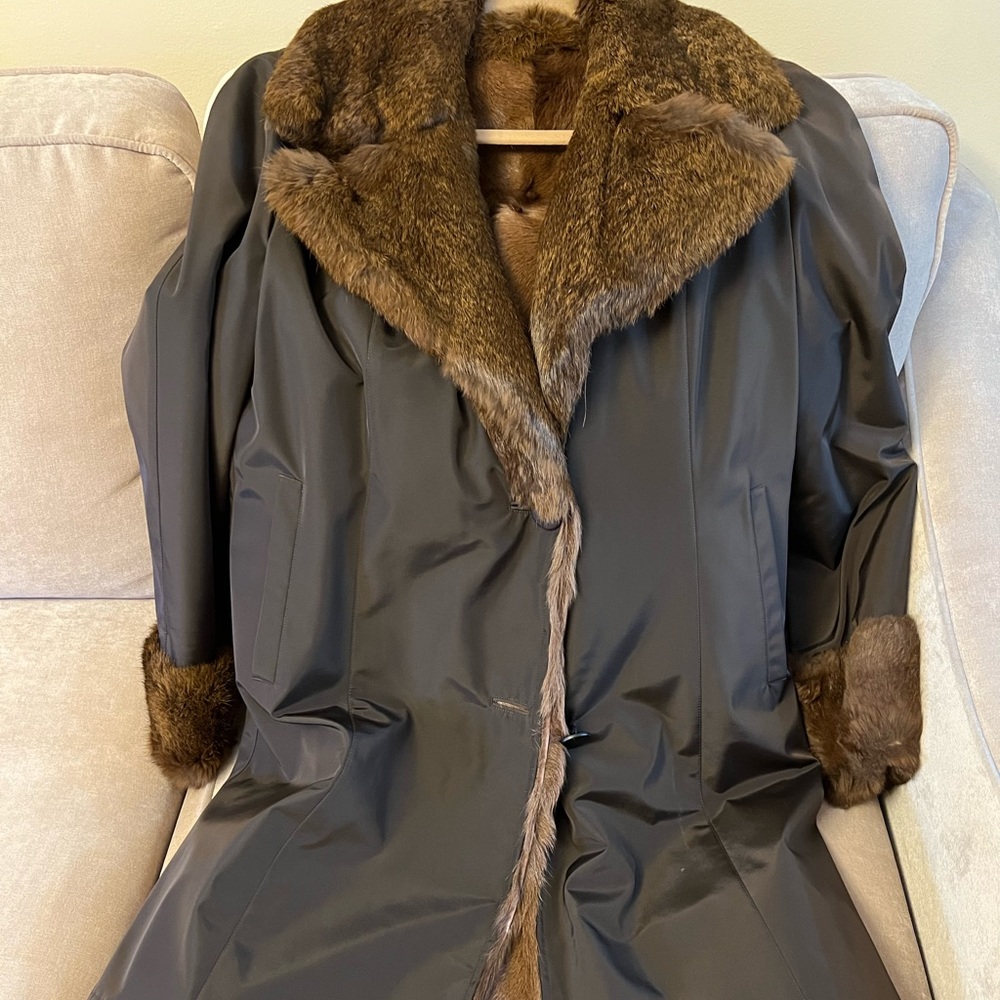 Reversible fur/nylon coat/jacket